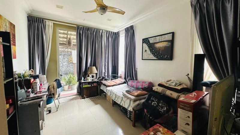 Semi-Detached House for Sale in Taman Anggun (Rawang) - Tiffany Yang - Bedroom - PropertyGuru.com.my