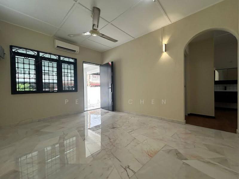 1-storey Terraced House for Sale in Bercham (Ipoh) - PENNY CHEN - Entrance - PropertyGuru.com.my