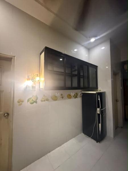 2-storey Terraced House for Rent in Ehsan Jaya (Johor Bahru) - Jim Ng - Kitchen - PropertyGuru.com.my