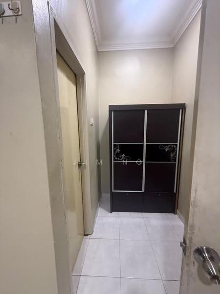 2-storey Terraced House for Rent in Ehsan Jaya (Johor Bahru) - Jim Ng - Corridor - PropertyGuru.com.my