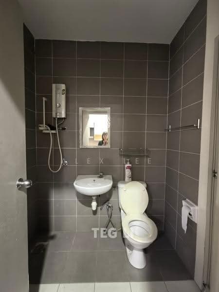 Rumah Berkembar untuk Dijual di Shah Alam (Selangor) - Alex Lee - Bathroom - PropertyGuru.com.my