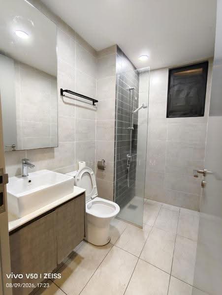 Service Residence for Rent at Millerz Square Serviced Residence - John Lim - Bathroom - PropertyGuru.com.my