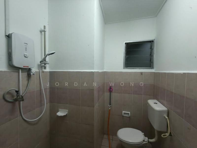 Terraced House for Sale in Johor Bahru (Johor) - Jordan Wong - Bathroom - PropertyGuru.com.my