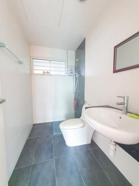 Kondominium untuk Disewa di Laman Baiduri - Lee Jo Surf - Bathroom - PropertyGuru.com.my