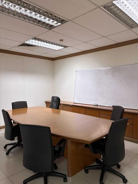 Pejabat untuk Dijual di KLCC (KL City Centre) - Chen Kah Seng - Interior - PropertyGuru.com.my