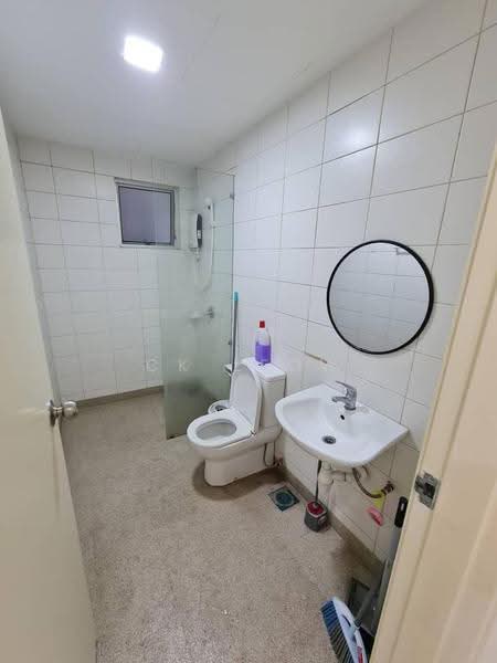 Service Residence for Sale at Greenfield Regency - Ck Leow - Bathroom - PropertyGuru.com.my
