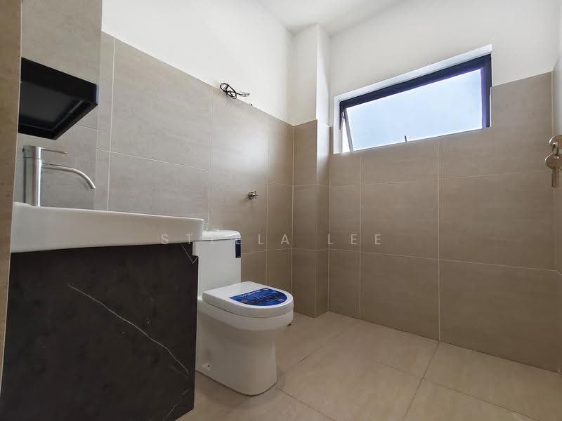 2-storey Terraced House for Sale in Bandar Sungai Long (Selangor) - Stella Lee - Bathroom - PropertyGuru.com.my