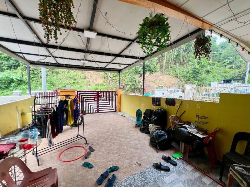 3-storey Terraced House for Sale in Taman Bukit Permata (Selayang) - Shafiq Amerudin - Exterior - PropertyGuru.com.my