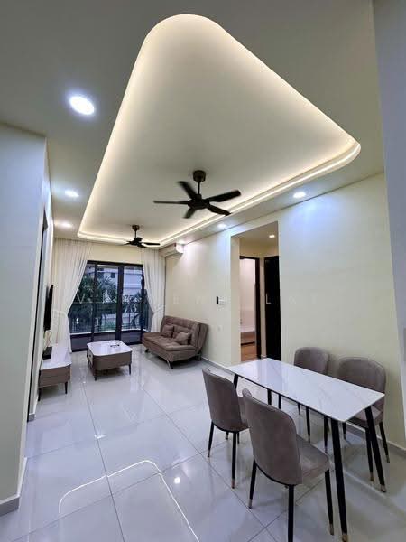 Kondominium untuk Disewa di Kings Bay @ Country Garden Danga Bay - Vincent Lai - Living Room - PropertyGuru.com.my