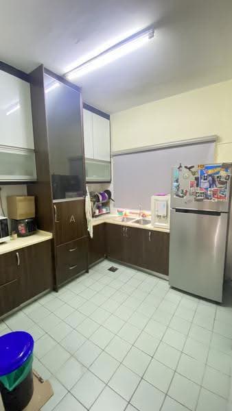Rumah Teres 2-Tingkat untuk Dijual di Taman Perindustrian Sime Uep (Subang Jaya) - Lai Leng - Kitchen - PropertyGuru.com.my