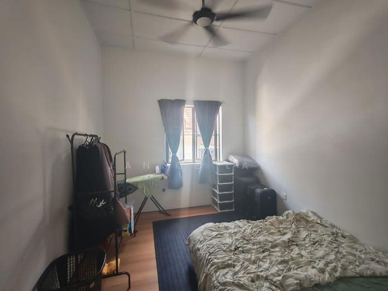 2-storey Terraced House for Sale in Sungai Long (Bandar Sungai Long) - Janice Lau - Bedroom - PropertyGuru.com.my