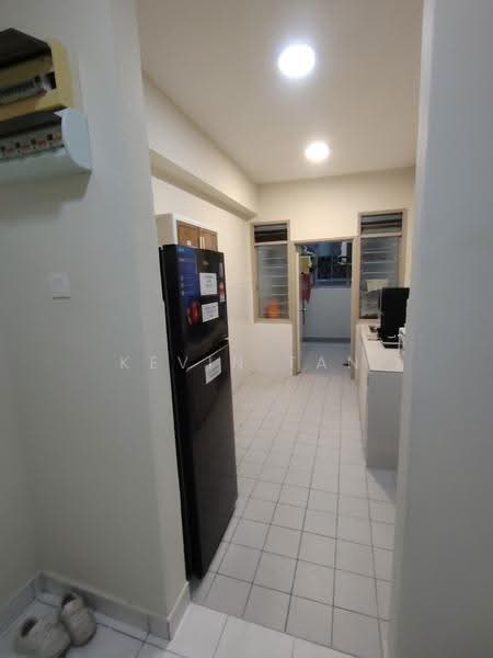 Kondominium untuk Disewa di Kelana Puteri - Kevin Tan - Kitchen - PropertyGuru.com.my