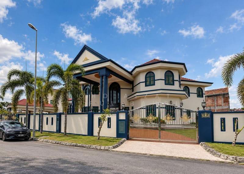 Rumah Banglo untuk Dijual di Sepang (Selangor) - Mohd Aizat Saiful Bahri - Exterior - PropertyGuru.com.my