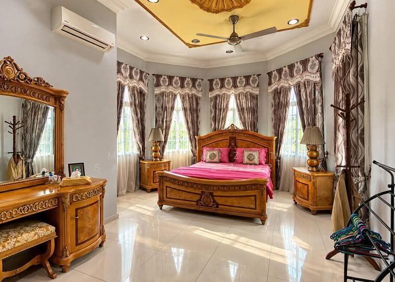 Rumah Banglo untuk Dijual di Sepang (Selangor) - Mohd Aizat Saiful Bahri - Bedroom - PropertyGuru.com.my