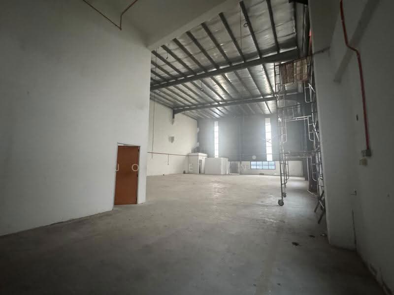 Kilang Berkembar untuk Disewa di Taman Desa Cemerlang (Ulu Tiram) - Joyce Ong - PropertyGuru.com.my
