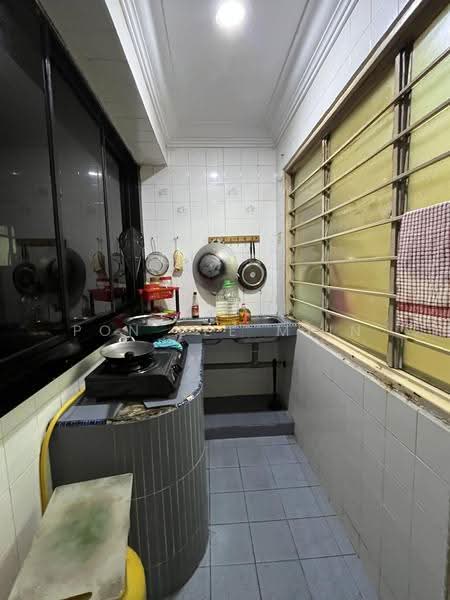 Pangsapuri untuk Dijual di Pangsapuri Seri Gembira - Pon Lee Miin - Kitchen - PropertyGuru.com.my