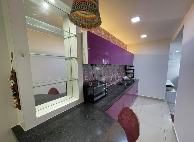Condominium for Sale at Residence 8 - Ahmad Nizam Abdullah - Kitchen - PropertyGuru.com.my