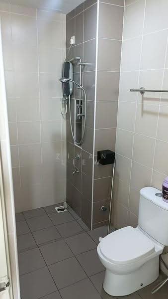 Pangsapuri untuk Dijual di Aliff Avenue (Dwi Alif) - Ziyan Liew - Bathroom - PropertyGuru.com.my