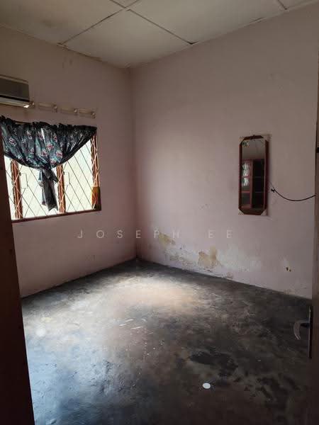 Rumah Berkembar untuk Dijual di Taman Sri Skudai (Skudai) - Joseph Ee - PropertyGuru.com.my
