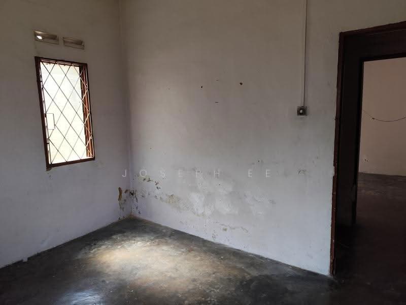 Rumah Berkembar untuk Dijual di Taman Sri Skudai (Skudai) - Joseph Ee - PropertyGuru.com.my