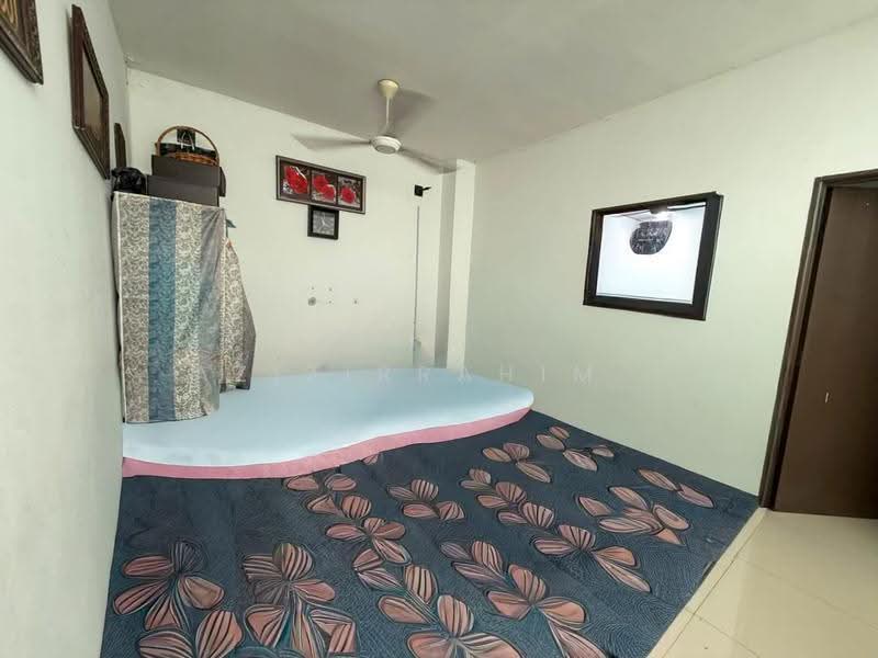 Rumah Teres 2-Tingkat untuk Dijual di Sepang (Selangor) - Azizirrahim . - Bedroom - PropertyGuru.com.my