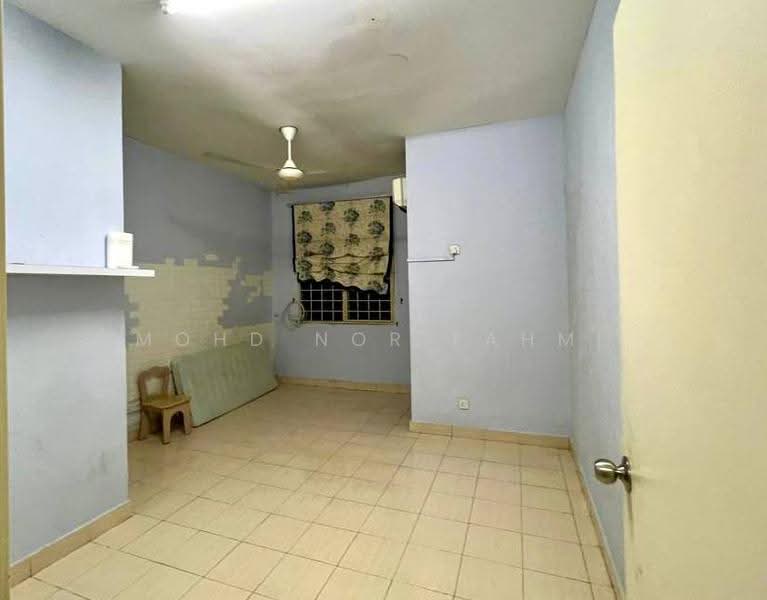Rumah Teres 2-Tingkat untuk Dijual di Bandar Putra Permai (Seri Kembangan) - Mohd Nor Fahmi - PropertyGuru.com.my