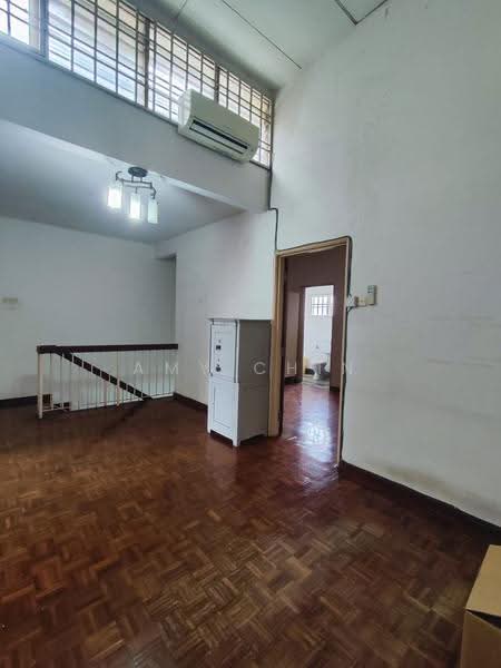 2-storey Terraced House for Sale in Bandar Putra Permai (Seri Kembangan) - Amy Chin - Interior - PropertyGuru.com.my