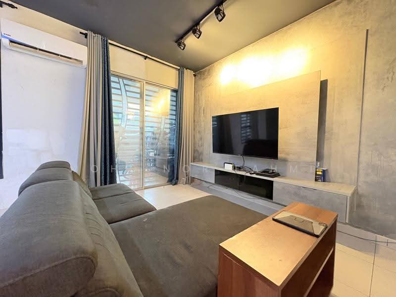Rumah Berkembar untuk Dijual di Shah Alam (Selangor) - Mohd Nor Fahmi - Living Room - PropertyGuru.com.my