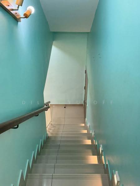 Rumah Bandar untuk Dijual di Kajang (Selangor) - DILLA YUSOFF - Corridor - PropertyGuru.com.my