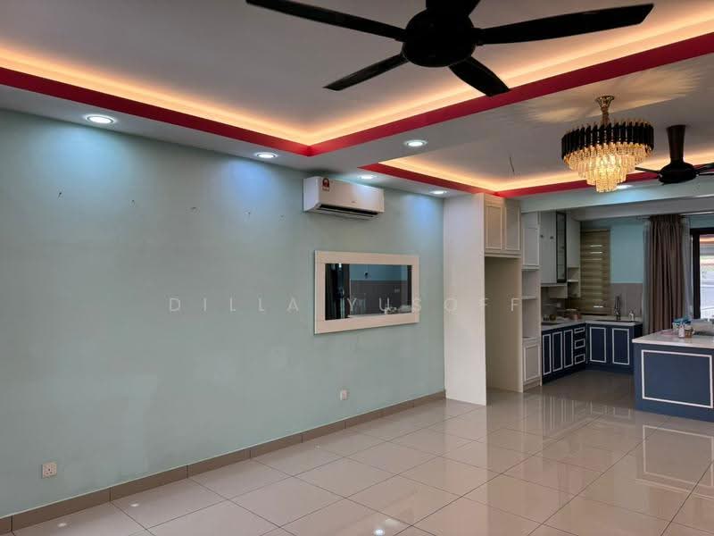 Rumah Bandar untuk Dijual di Kajang (Selangor) - DILLA YUSOFF - Living Room - PropertyGuru.com.my