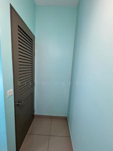Rumah Bandar untuk Dijual di Kajang (Selangor) - DILLA YUSOFF - Corridor - PropertyGuru.com.my