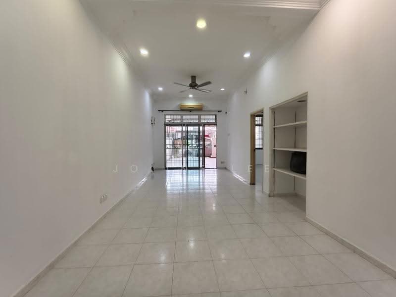 Rumah Teres 2-Tingkat untuk Dijual di Taman Nusa Bestari 2 (Iskandar Puteri (Nusajaya)) - Joline Lee - Living Room - PropertyGuru.com.my