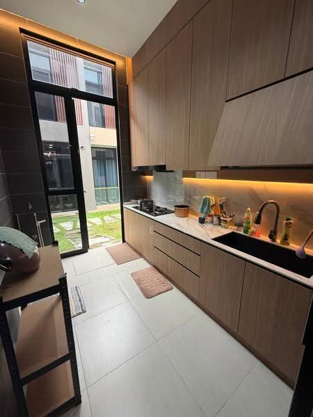 2-storey Terraced House for Sale in Puteri Harbour (Iskandar Puteri (Nusajaya)) - Joyce Ong - Kitchen - PropertyGuru.com.my