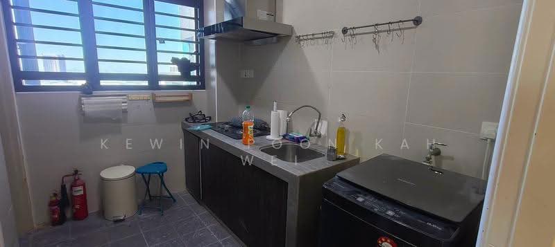 Kondominium untuk Dijual di Zefer Hill Residence - Kewin Poon Kah Wei - Kitchen - PropertyGuru.com.my