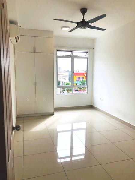 Pangsapuri untuk Dijual di Austin Suites (Permata Austin) - Sandry Ong - Bedroom - PropertyGuru.com.my