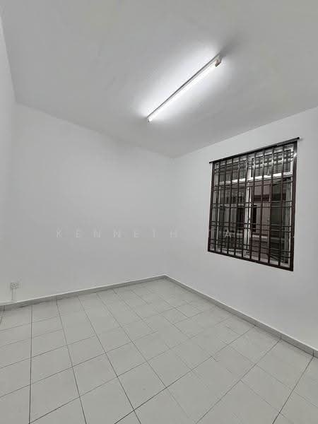 Pangsapuri untuk Dijual di Lake View Suites - Kenneth Tan - Interior - PropertyGuru.com.my