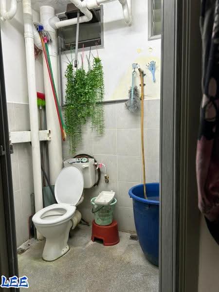 Rumah Flat untuk Dijual di Kejora - Kerz Lee - Bathroom - PropertyGuru.com.my