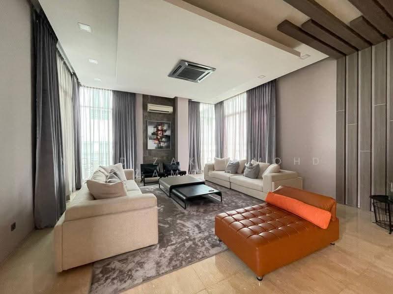 Bungalow House for Sale in Seksyen 7 (Shah Alam) - Mohd Zakri Mohd Zamberi - Living Room - PropertyGuru.com.my