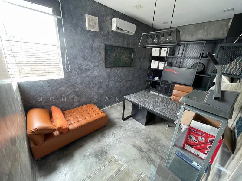Bungalow House for Sale in Seksyen 7 (Shah Alam) - Mohd Zakri Mohd Zamberi - Study - PropertyGuru.com.my