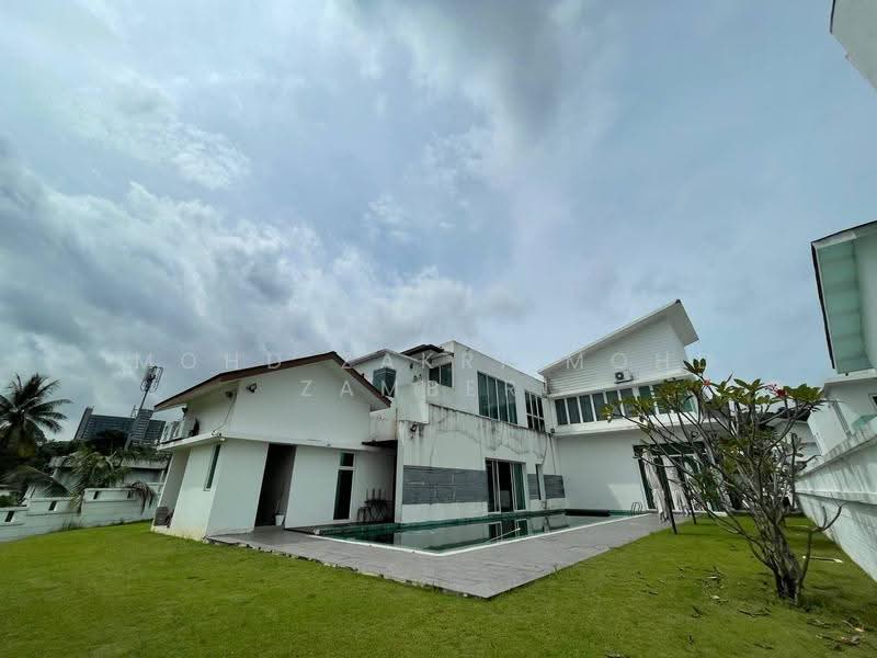 Bungalow House for Sale in Seksyen 7 (Shah Alam) - Mohd Zakri Mohd Zamberi - Exterior - PropertyGuru.com.my