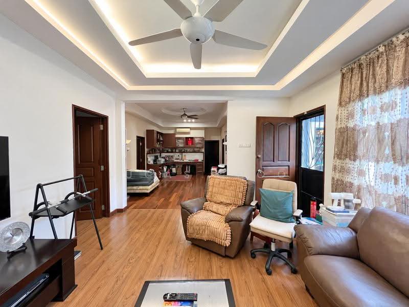 Semi-Detached House for Sale in Ampang Jaya (Ampang) - Lucas Choo - Living Room - PropertyGuru.com.my