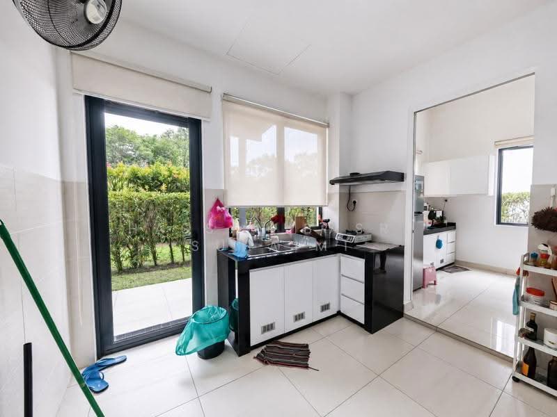 Rumah Berkembar untuk Dijual di Semenyih (Selangor) - Hassan Basri Suhaimi - Kitchen - PropertyGuru.com.my