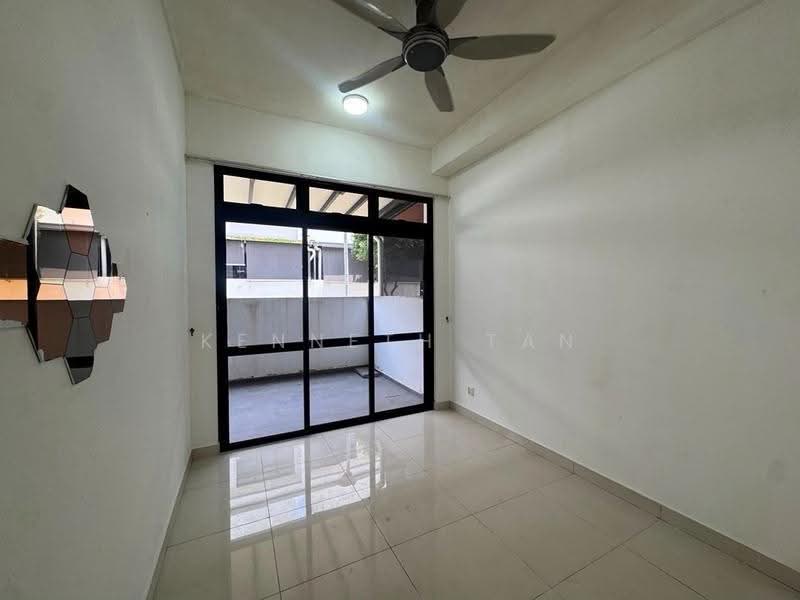 Rumah Teres untuk Dijual di Johor Bahru (Johor) - Kenneth Tan - Balcony - PropertyGuru.com.my
