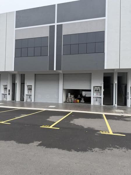 Kedai / Pejabat untuk Disewa di Bandar Bukit Beruntung (Bukit Beruntung) - Veronica Ng - Exterior - PropertyGuru.com.my