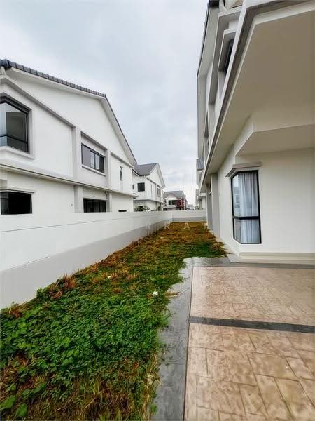Semi-Detached House for Rent in Cyberjaya (Selangor) - Azizirrahim . - Exterior - PropertyGuru.com.my