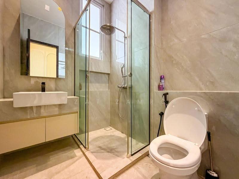 Rumah Banglo untuk Dijual di Eco Majestic (Semenyih) - Izzat Zamros - Bathroom - PropertyGuru.com.my