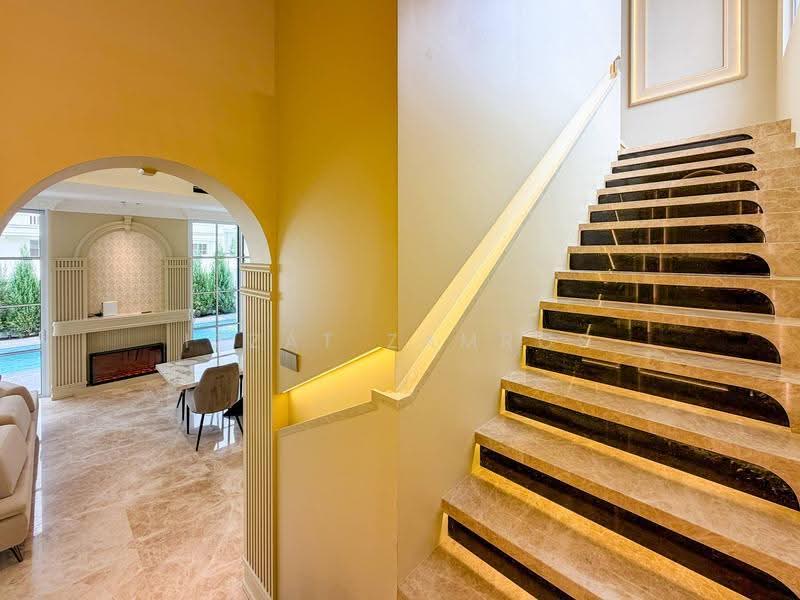 Rumah Banglo untuk Dijual di Eco Majestic (Semenyih) - Izzat Zamros - Living Room - PropertyGuru.com.my