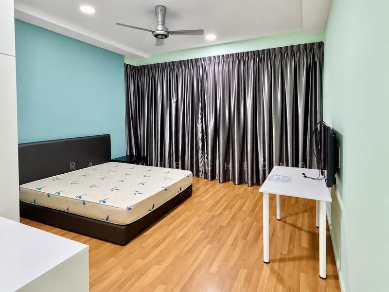 Kondominium untuk Dijual di LaCosta @ Sunway South Quay - Rainnee Cheong - Bedroom - PropertyGuru.com.my
