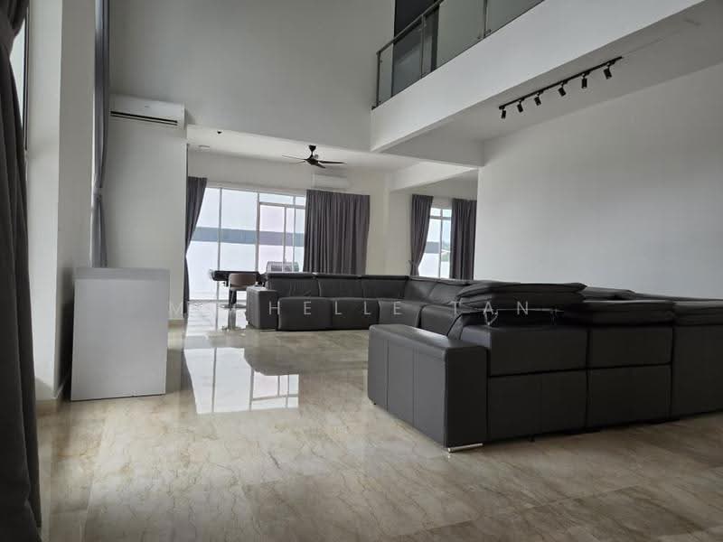 Rumah Berkembar untuk Disewa di Taman Desa Ros (Kajang) - Michelle Tan - Living Room - PropertyGuru.com.my