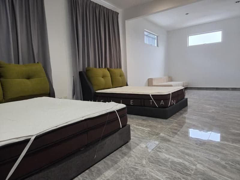 Rumah Berkembar untuk Disewa di Taman Desa Ros (Kajang) - Michelle Tan - Living Room - PropertyGuru.com.my
